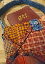 Load image into Gallery viewer, "Knit Together in Love" Clutch