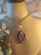 Load image into Gallery viewer, “Crowned for His Glory” Agate Necklace
