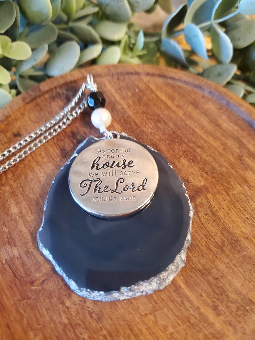 Serve the Lord Agate Necklace