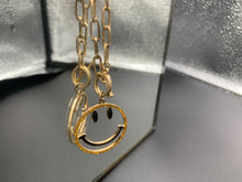 Load image into Gallery viewer, All smiles necklace
